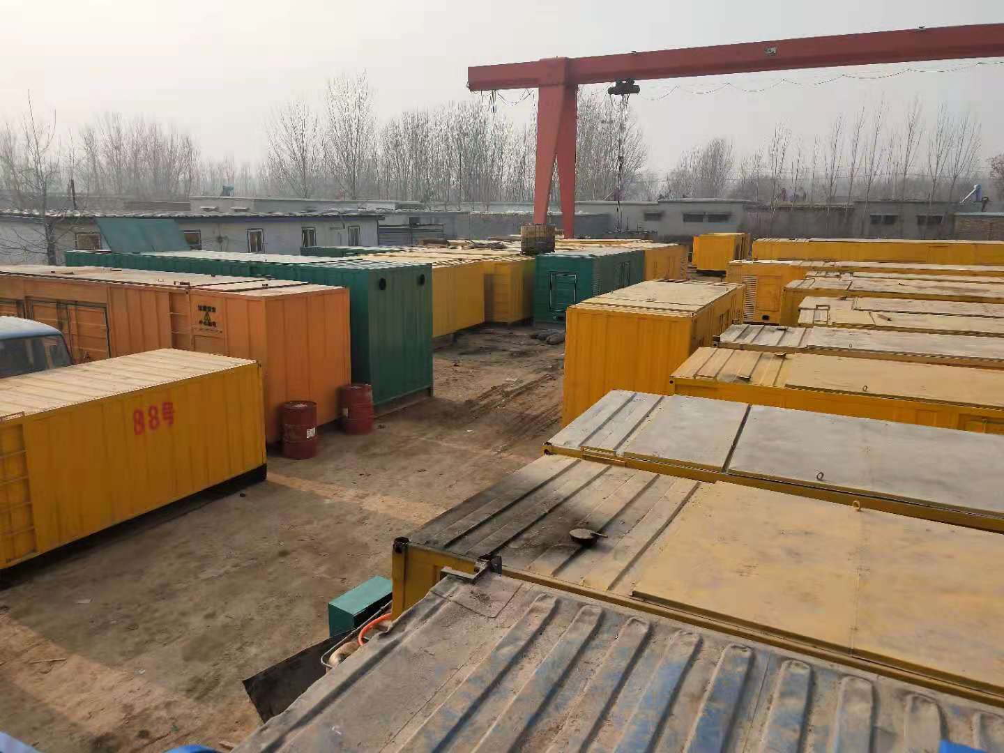 石台租赁发电机-灰尘、风沙对柴油发电机组造成哪些不良影响？