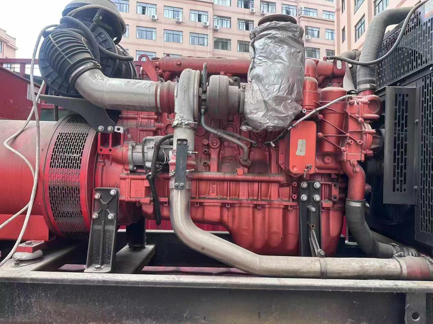 石台如何选择适合 600kW 柴油发电机组的过载保护器？