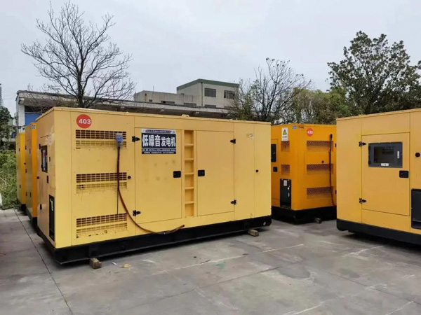 石台干式空气滤清器和湿式空气滤清器有什么区别？