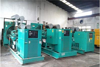 石台如何判断汽油发电机组电瓶的使用寿命？